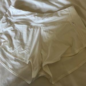 Outdoor Voices The Exercise Short 2.5”